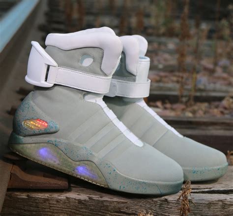 best fake nike mags|nike air mag replicas.